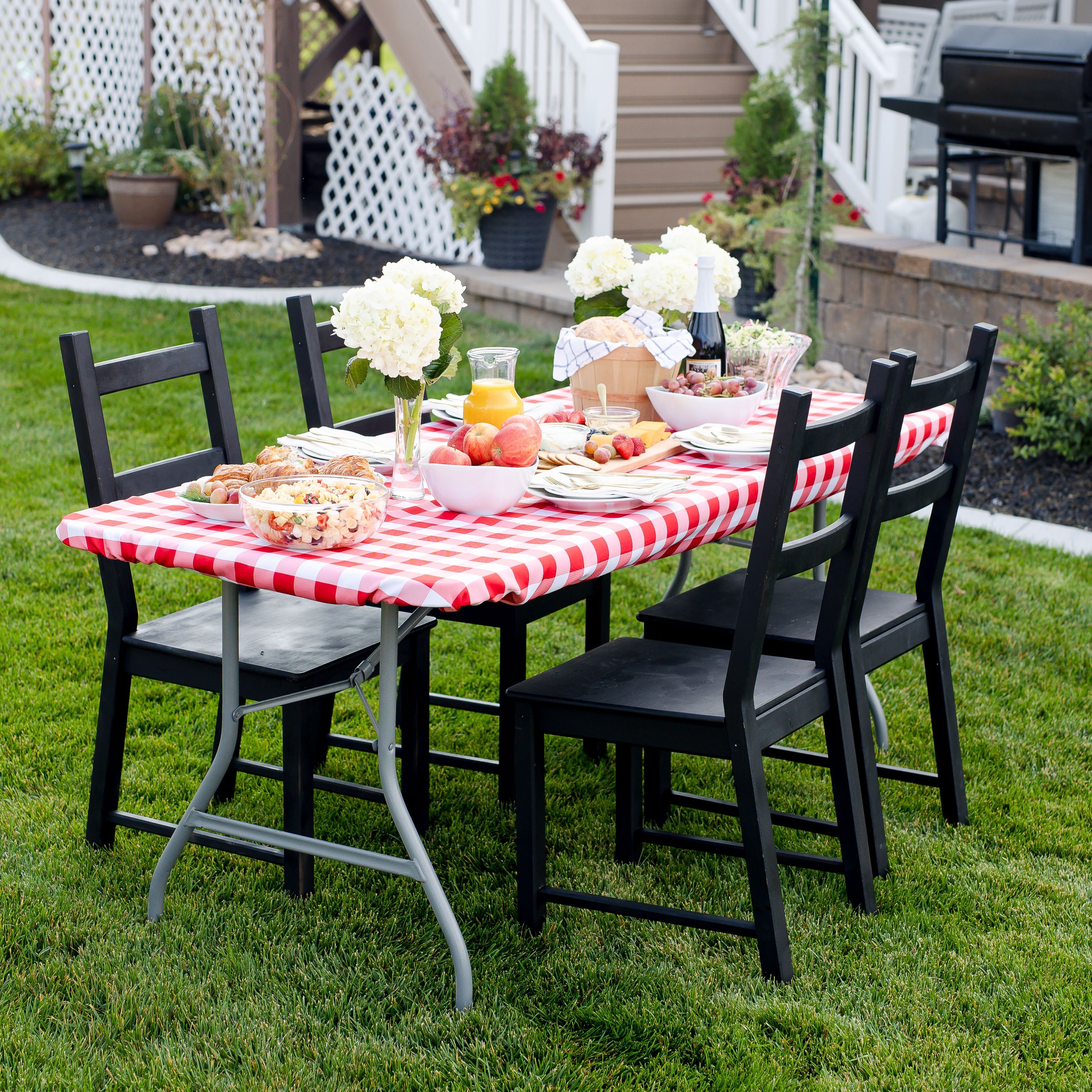 Fitted Tablecloths
